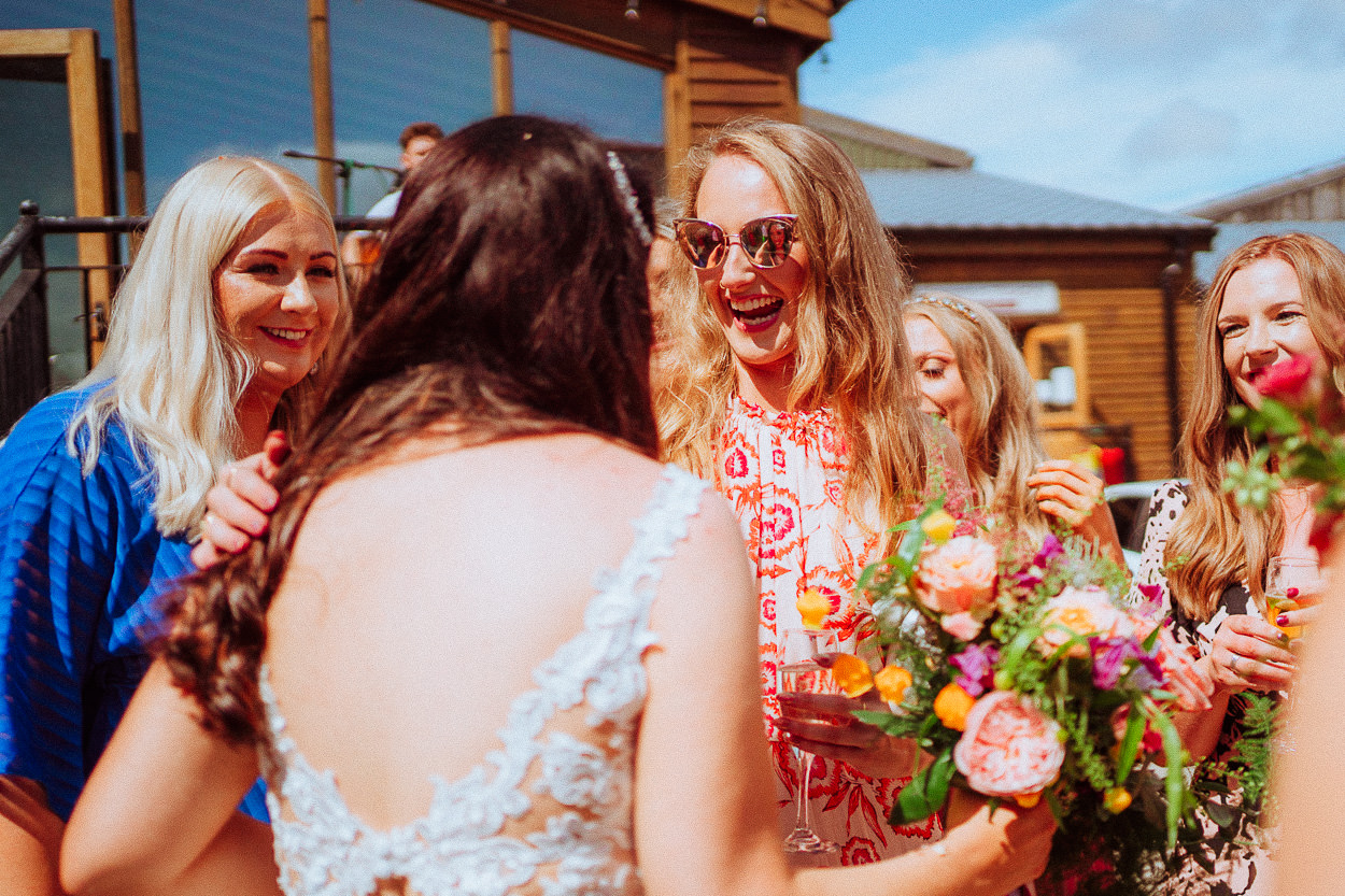 SUMMER WEDDING ROSEDEW FARM WEDDING PHOTOGRAPHY 008 SUMMER WEDDING ROSEDEW FARM WEDDING PHOTOGRAPHY 008